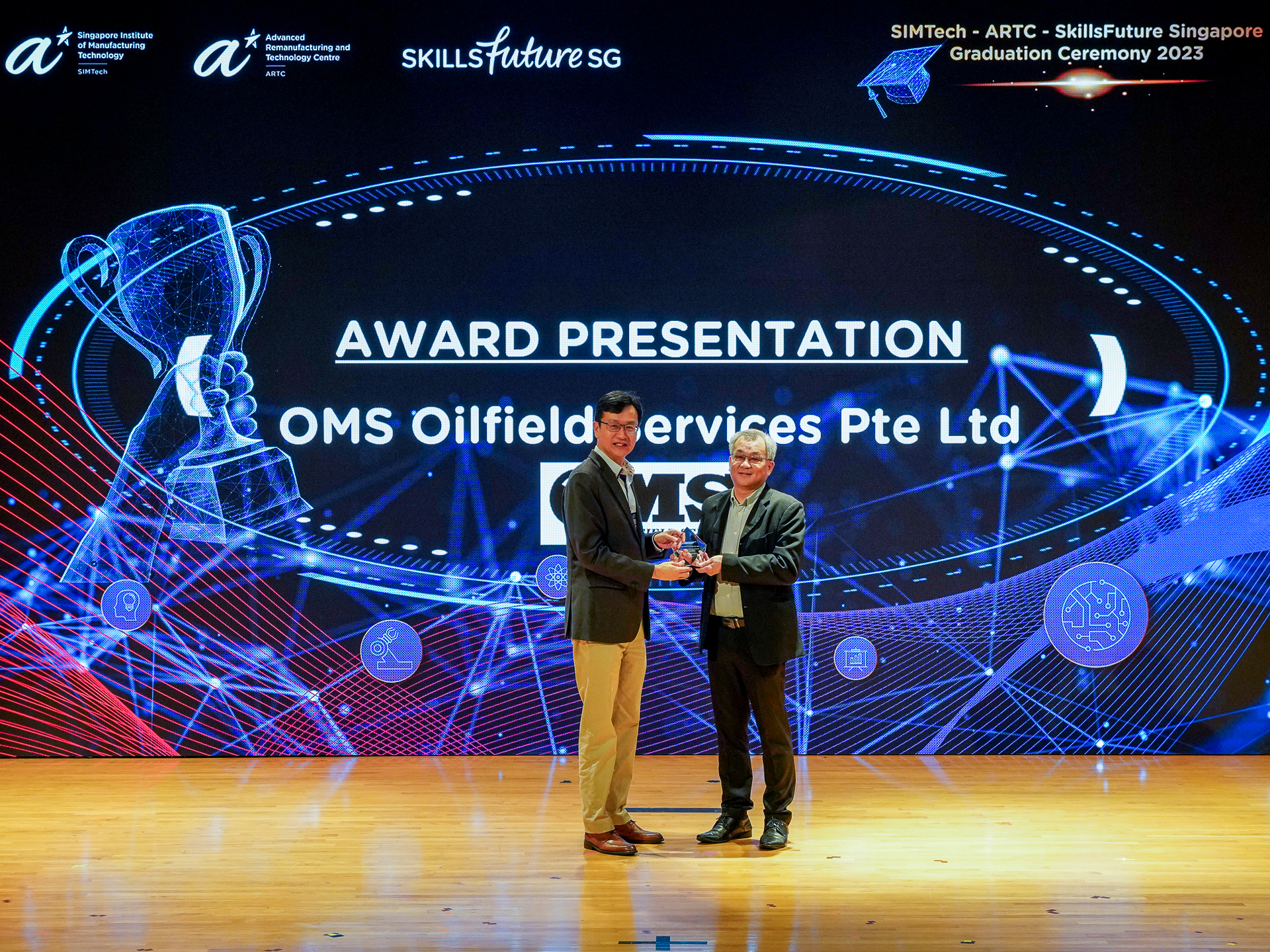 OMS Singapore Receives Best Industry Partner Award from SIMTech